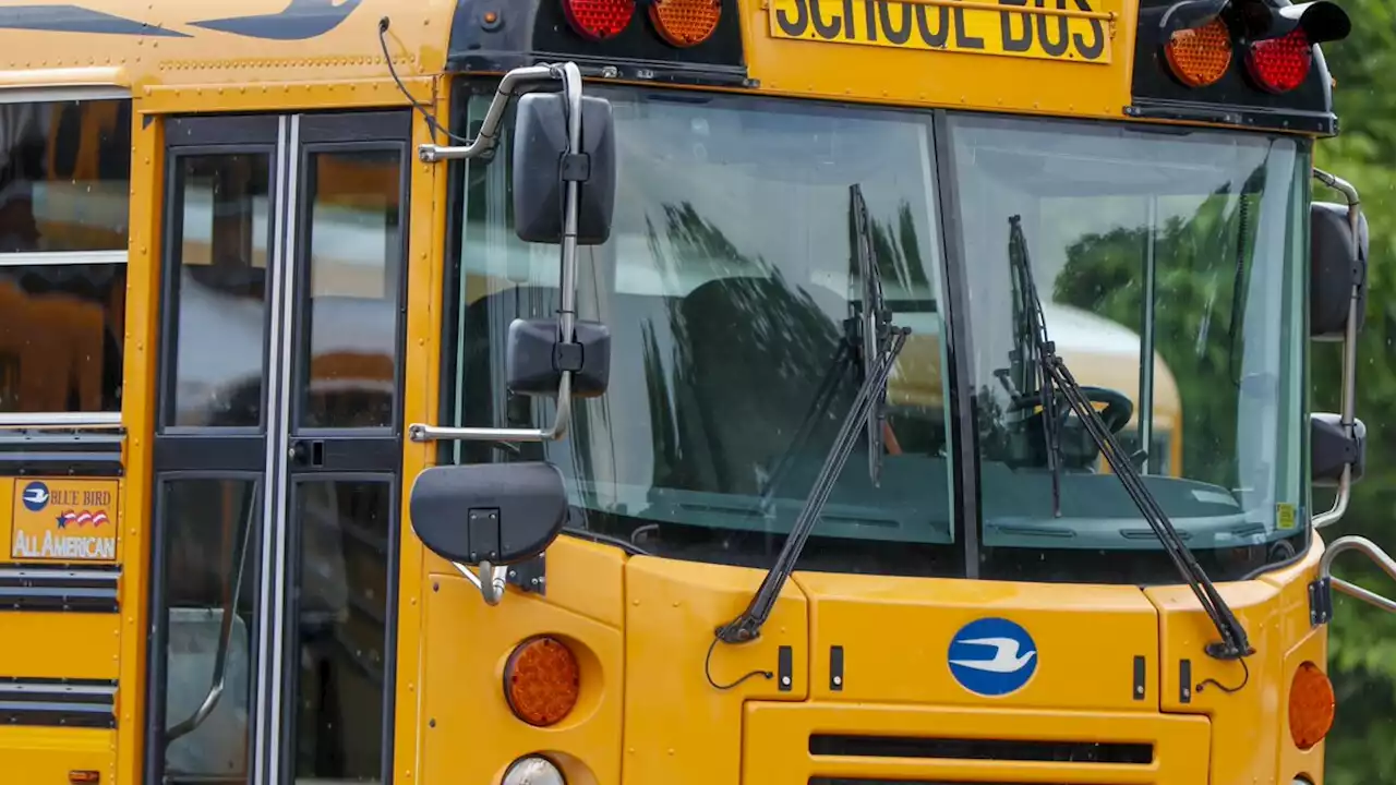 PD: Kingman student accidentally shot in leg on school bus