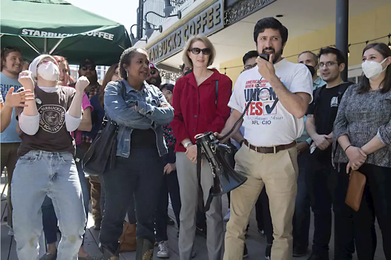 Greg Casar Joins Unionizing Starbucks Workers