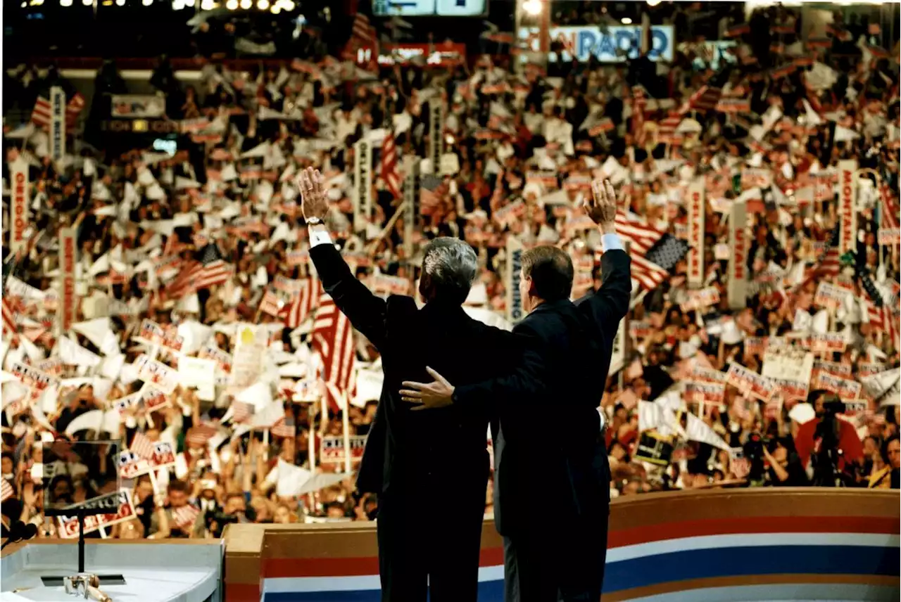 Chicago mulls a possible bid to host 2024 Democratic National Convention