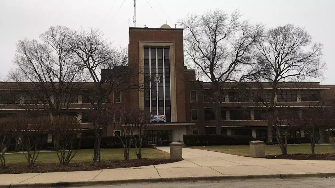 Hazing incident related to New Trier High School reported to Winnetka police, IHSA