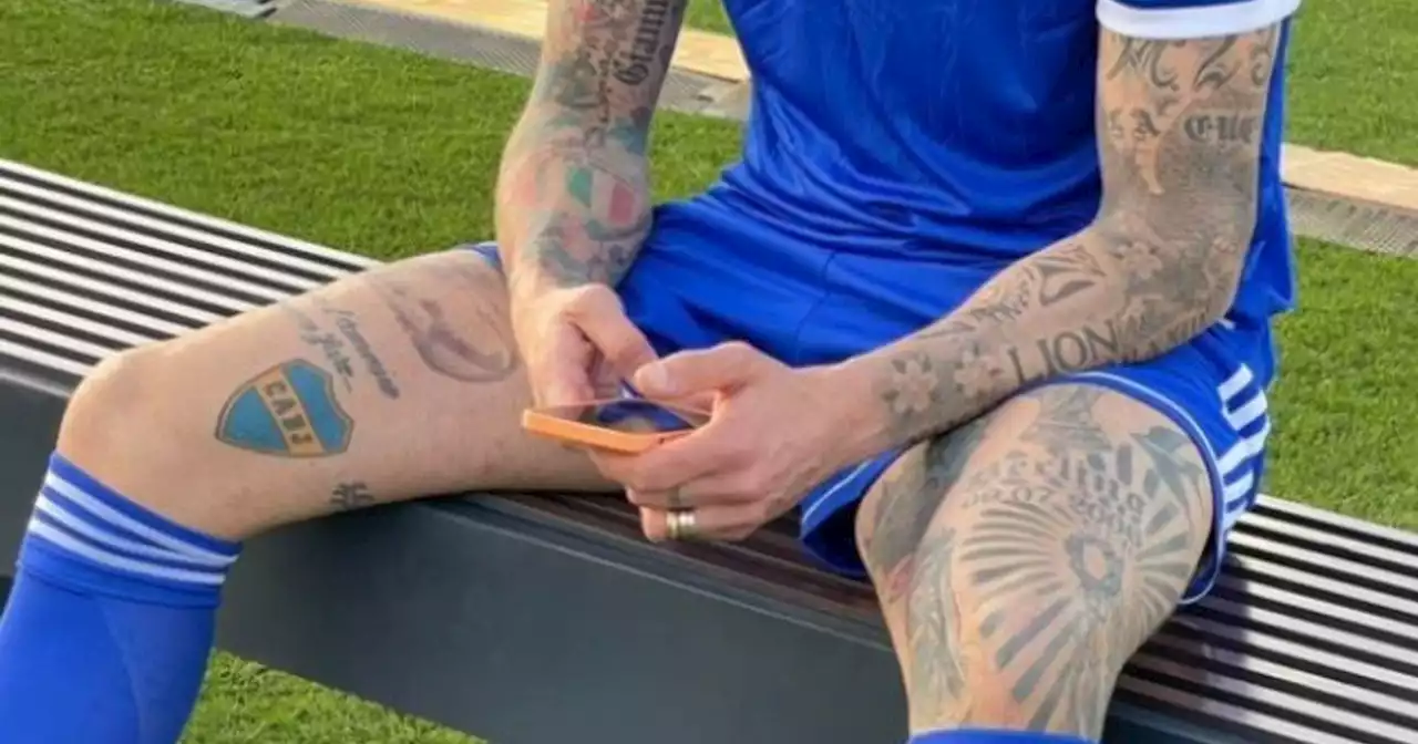 Foto viral: el sorprendente tatuaje de Materazzi con el escudo de Boca