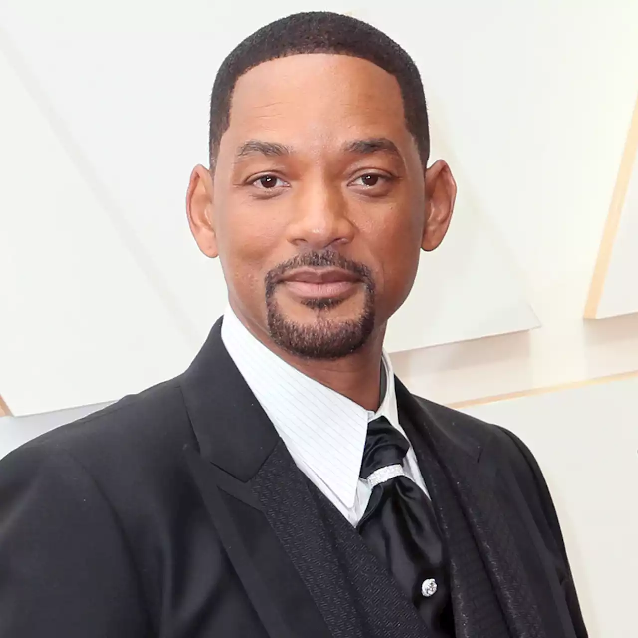 Will Smith “Refused” to Leave Oscars Ceremony After Outburst, Academy Says - E! Online