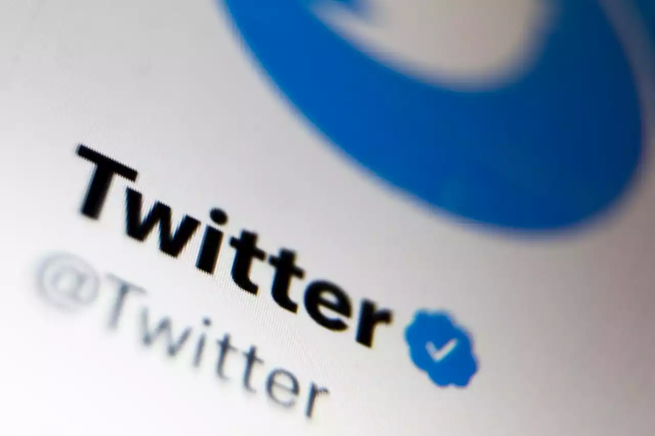 TweetDeck may become a paid Twitter Blue option | Engadget