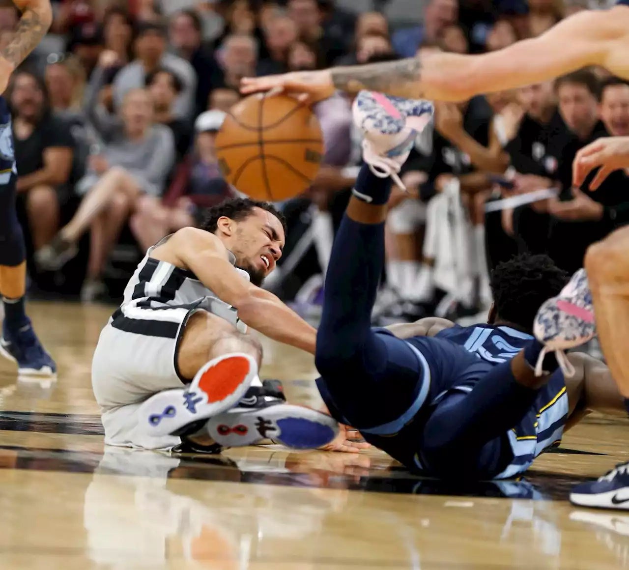 The triple take: Grizzlies 112, Spurs 111