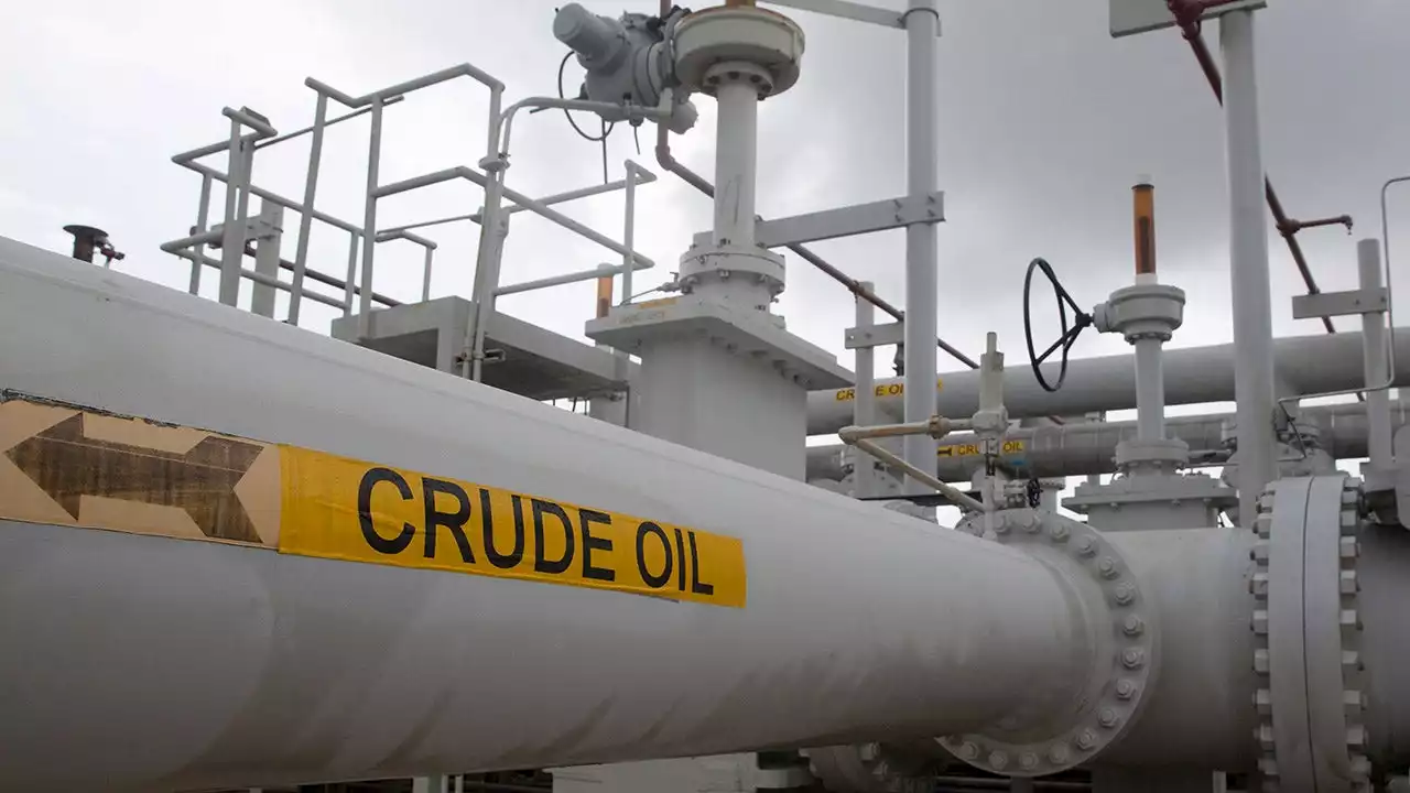 Crude prices fall on reports Biden plans to tap oil reserve