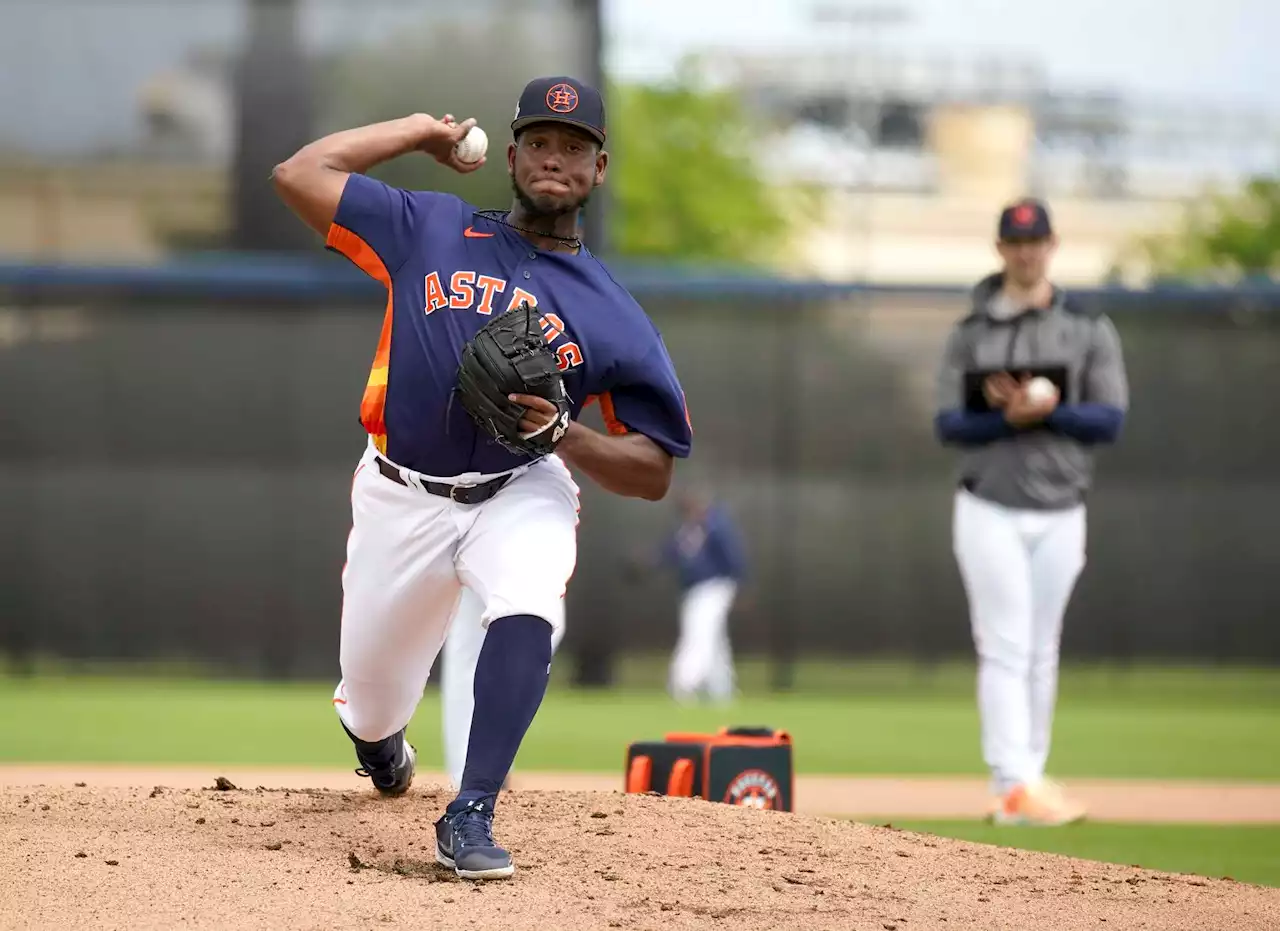 Ronel Blanco pushing for Astros bullpen spot with impressive spring