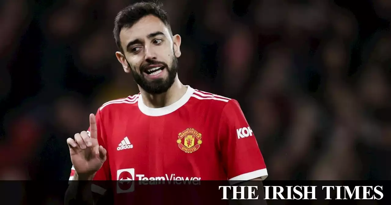 Fernandes agrees new contract with Manchester United