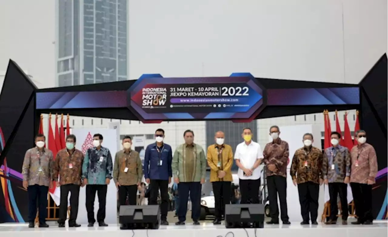 Menko Airlangga Harap IIMS Hybrid 2022 Dorong Percepatan Pemulihan Ekonomi Sektor Otomotif