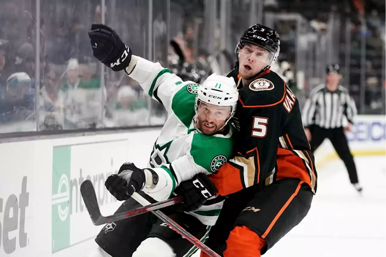 Angry Ducks show they aren’t taking 10-game winless streak lightly