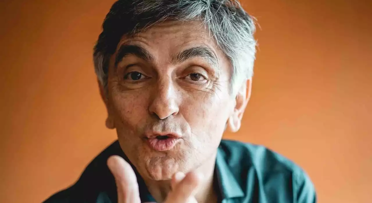Vincenzo Salemme: «Io, napoletano atipico, scherzo in teatro sui luoghi comuni. Vorrei vivere a New York»
