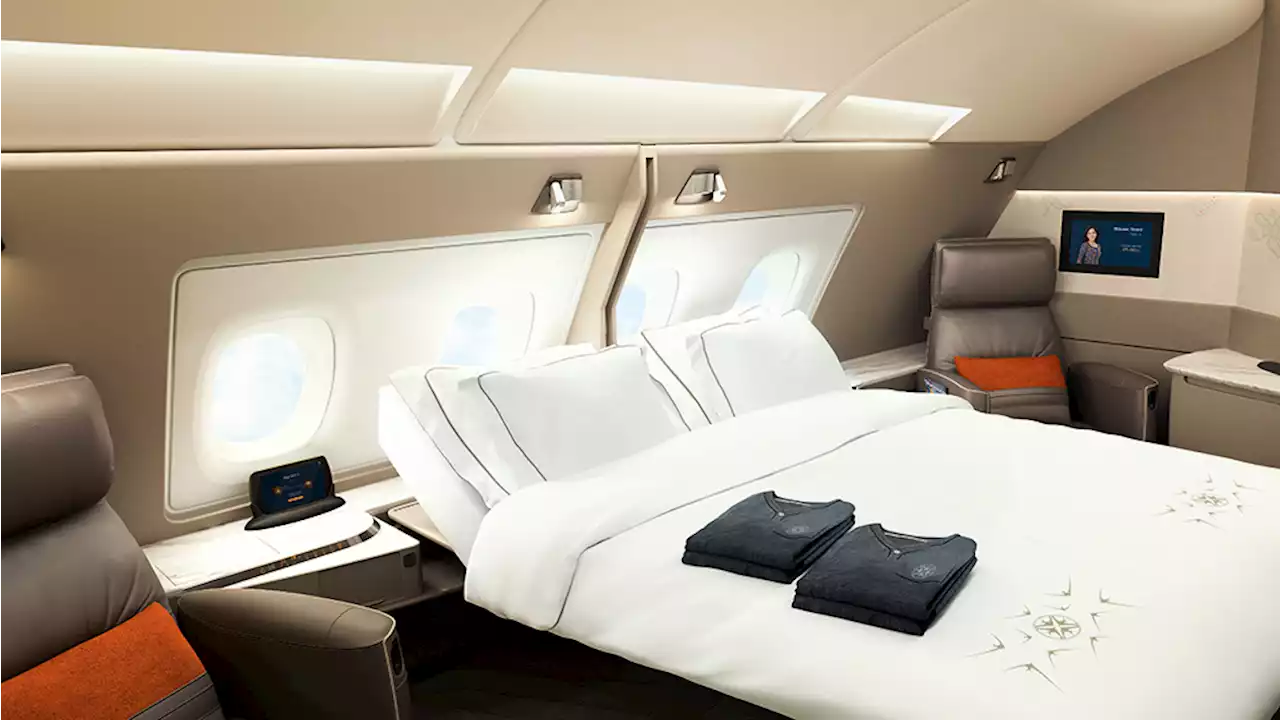 Singapore Airlines’ Epic New A380 First-Class Suites Can Come With Double Beds for Couples