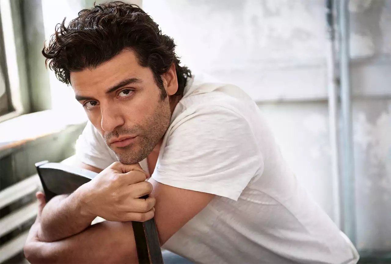 Oscar Isaac: The Internet's Boyfriend Becomes a Leading Man