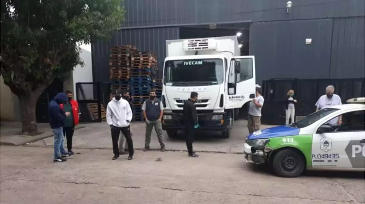 San Pedro: ordenaron la detención de dos jefes del gremio de camioneros por el bloqueo a una empresa