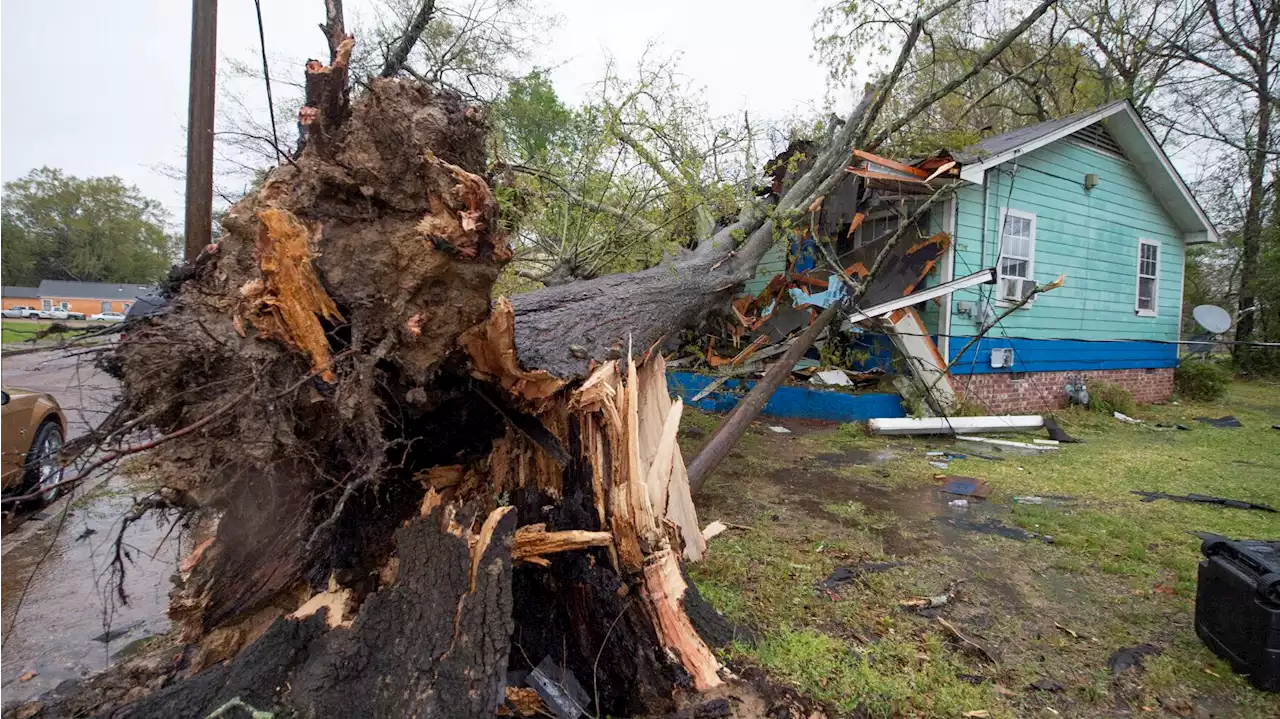 Photos: Severe storms pummel South