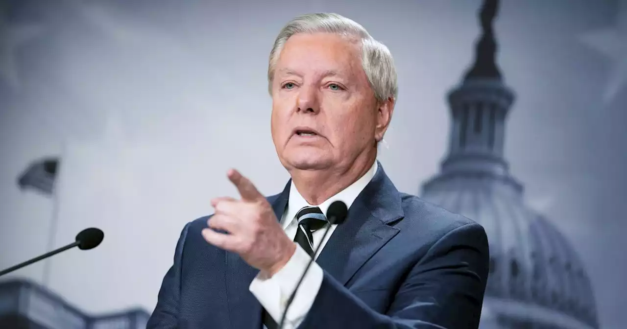 Sen. Lindsey Graham suggests for someone in Russia to assassinate Vladimir Putin