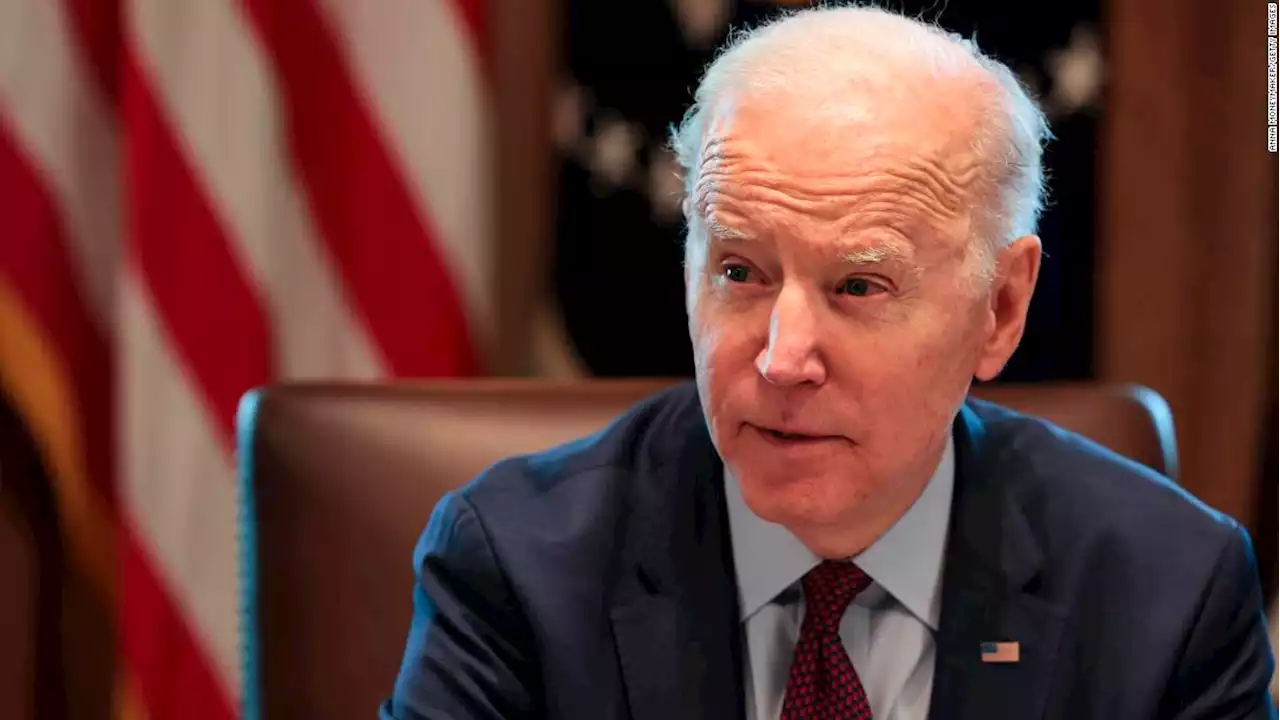 US officials say Biden administration is sharing intelligence with Ukraine at a 'frenetic' pace