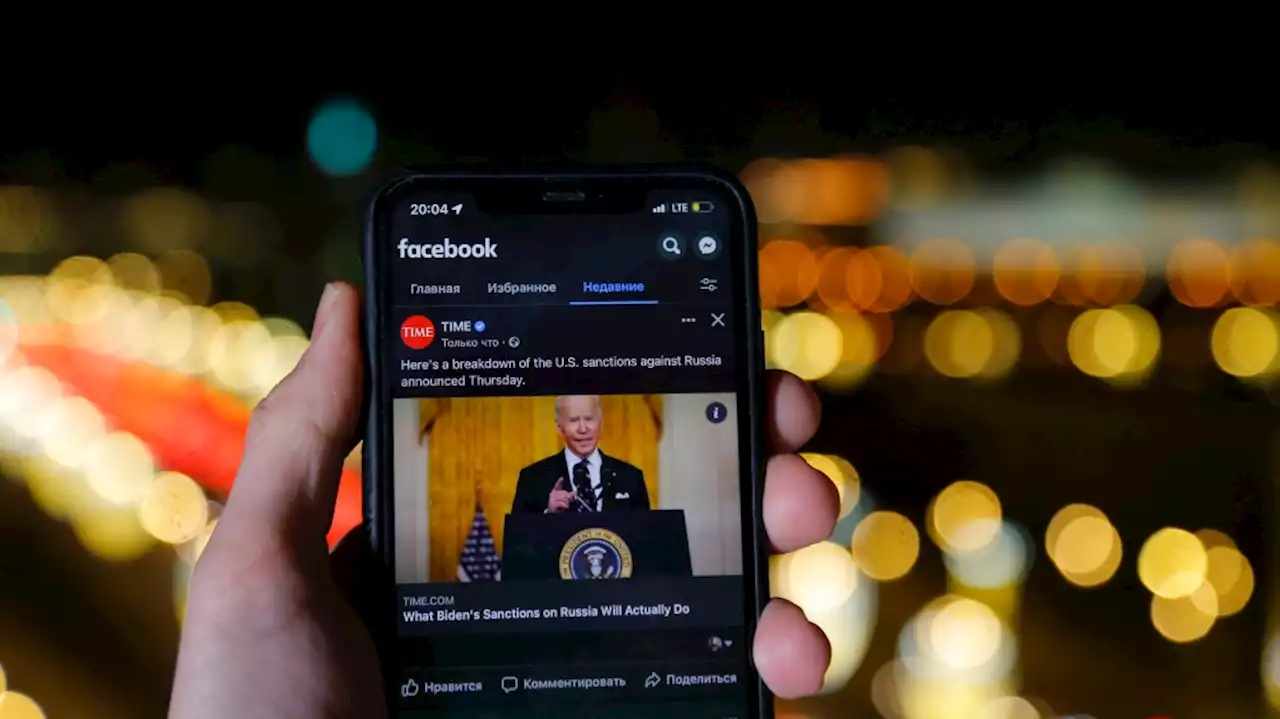 Russia blocks Facebook, accusing it of restricting access to Russian media