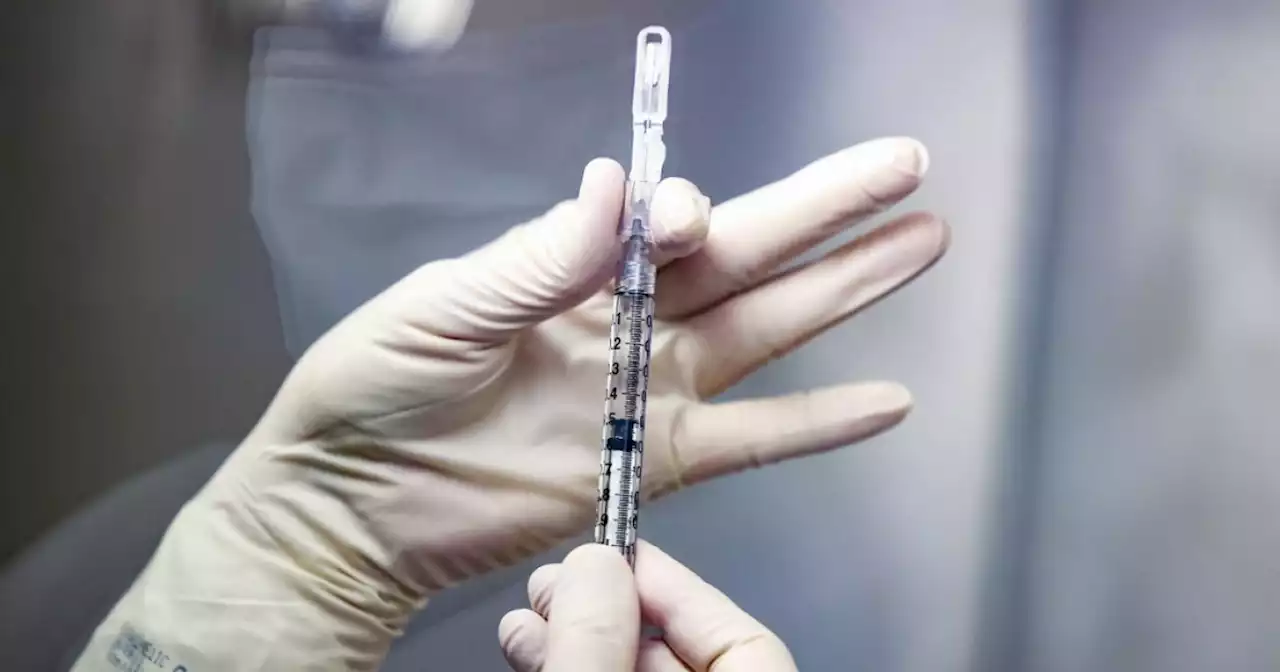 COVID-19 | Cases rise in 10-14 age group, govt concerned over vaccinations dip