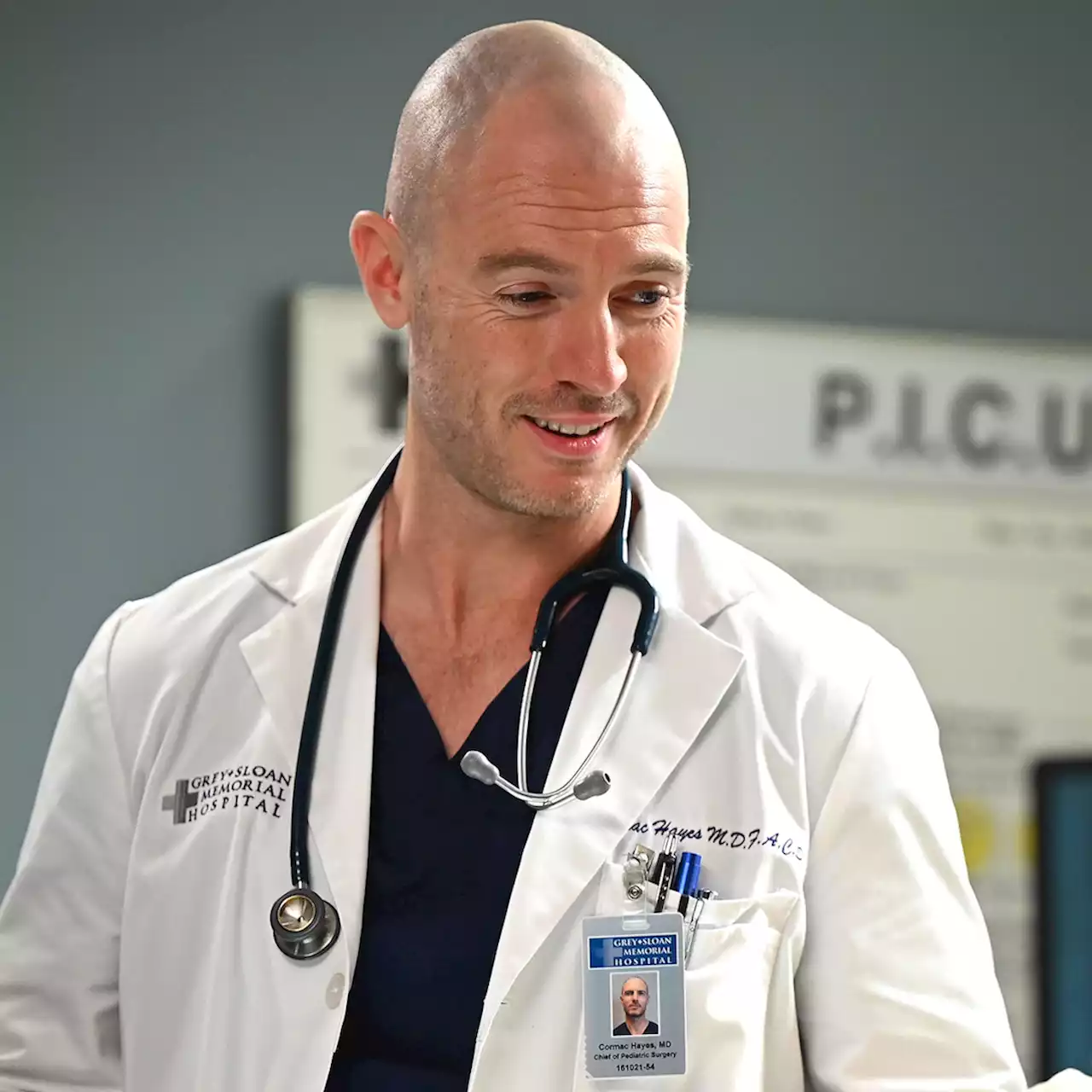 Why Richard Flood Decided to Leave Grey's Anatomy - E! Online