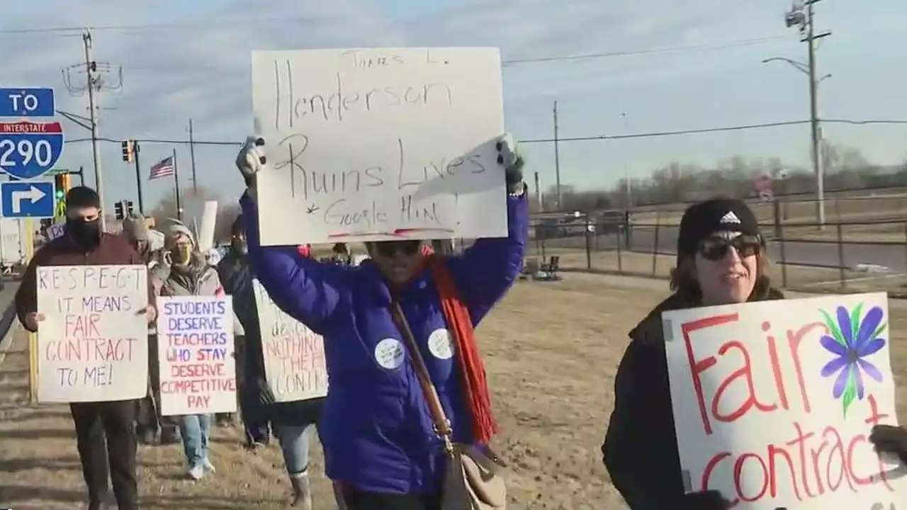 Proviso teachers go on strike, demanding fair contract