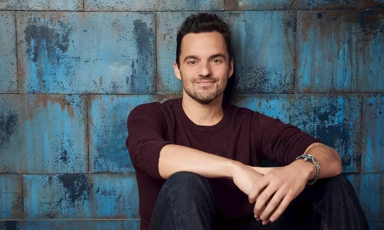 New Girl star Jake Johnson to star in risqué new drama - details