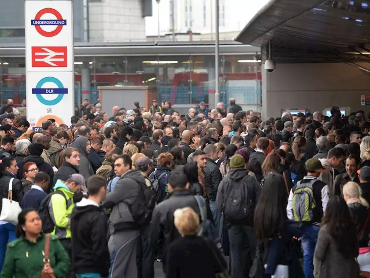 Travel chaos in London continues following yesterday’s Tube strike – follow live