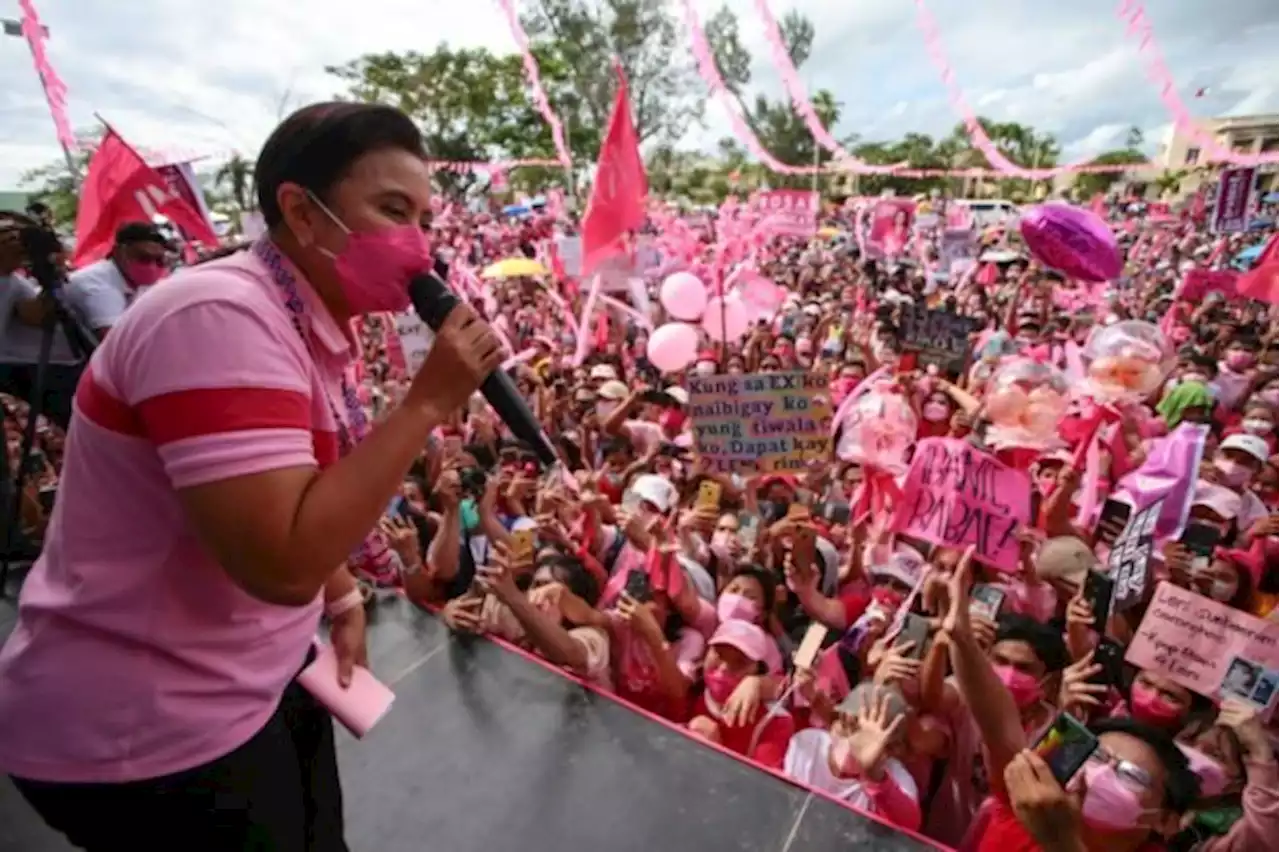 Robredo unfazed by survey results, expects improved ratings