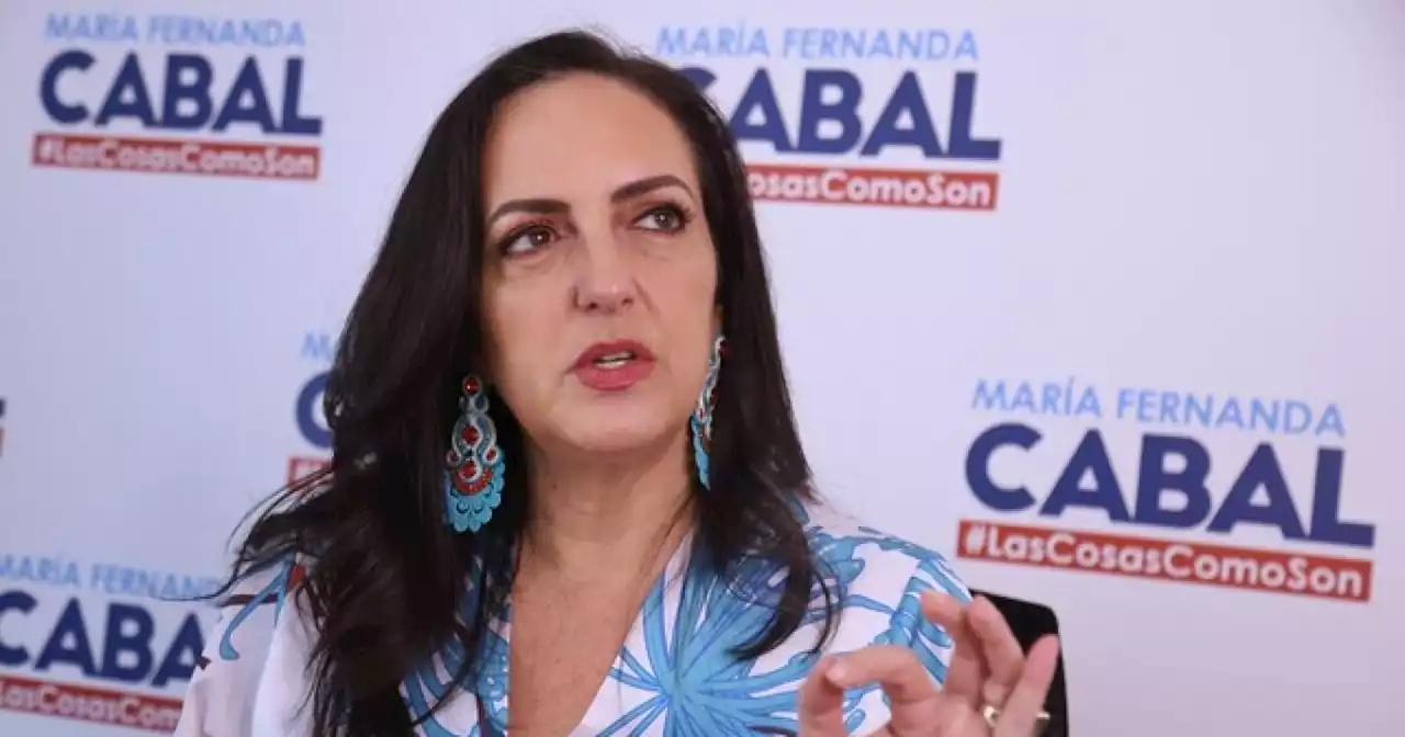 “Duque no le está cumpliendo a Óscar Iván Zuluaga” si vota en consultas: María Fernanda Cabal