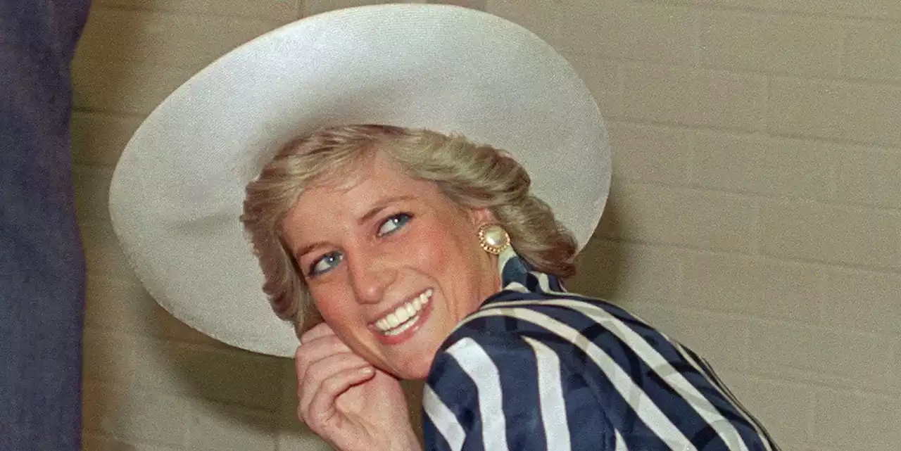 An unseen photo of Princess Diana has been unveiled