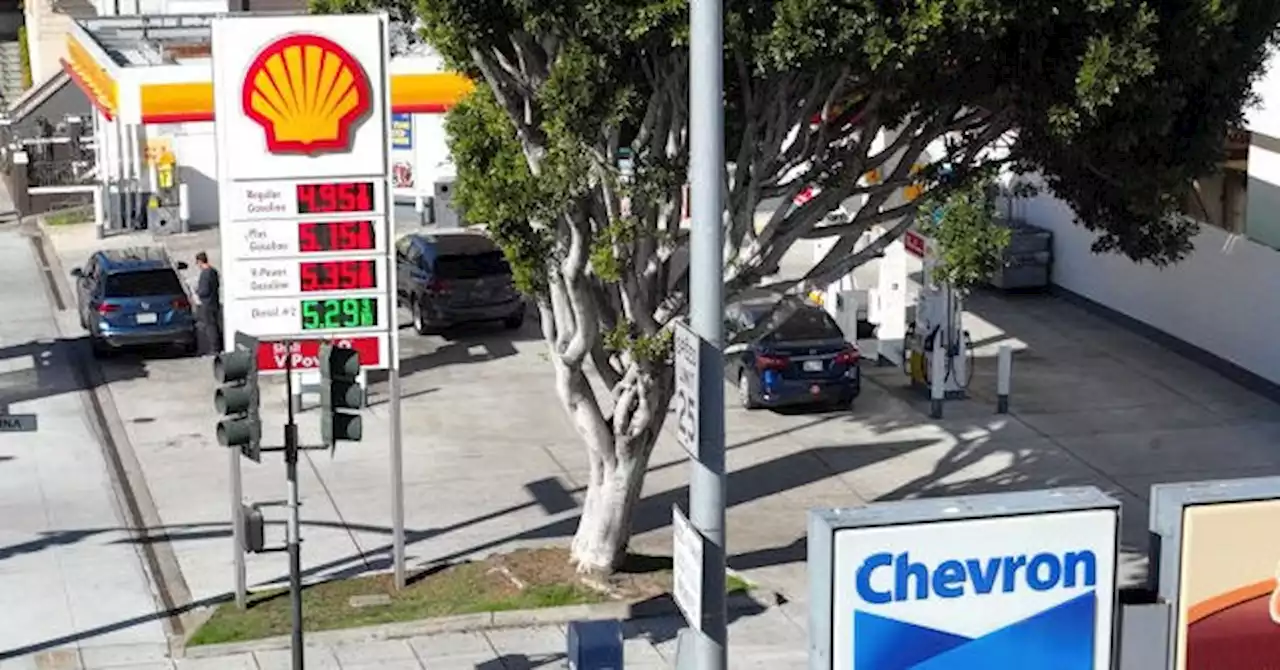 Gas Costing Buyers $5 on Average for First Time in San Diego