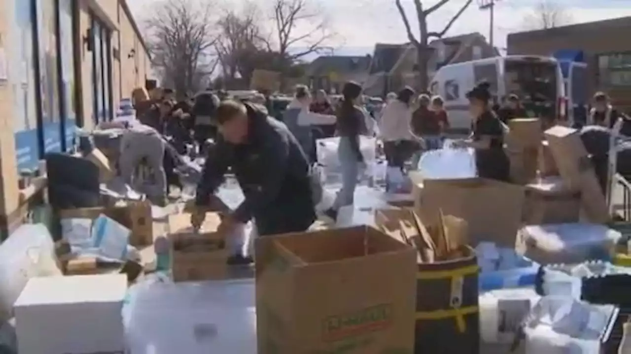 Here's How You Can Help Ukrainian Refugees