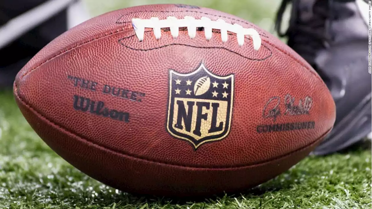 Judge approves changes to NFL concussion settlement that ends use of race norms