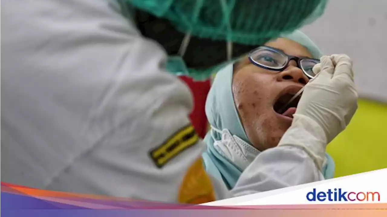 Sakit Tenggorokan Mengintai, Ini Gejala Omicron Pada Orang Dewasa dan Cara Mengatasinya