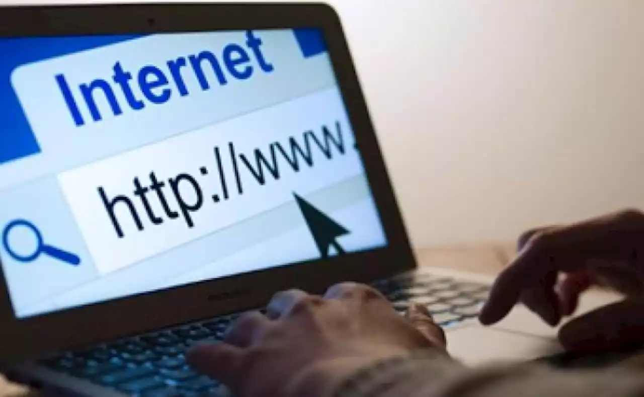 Miles de usuarios en Europa sin internet por ataque cibernético