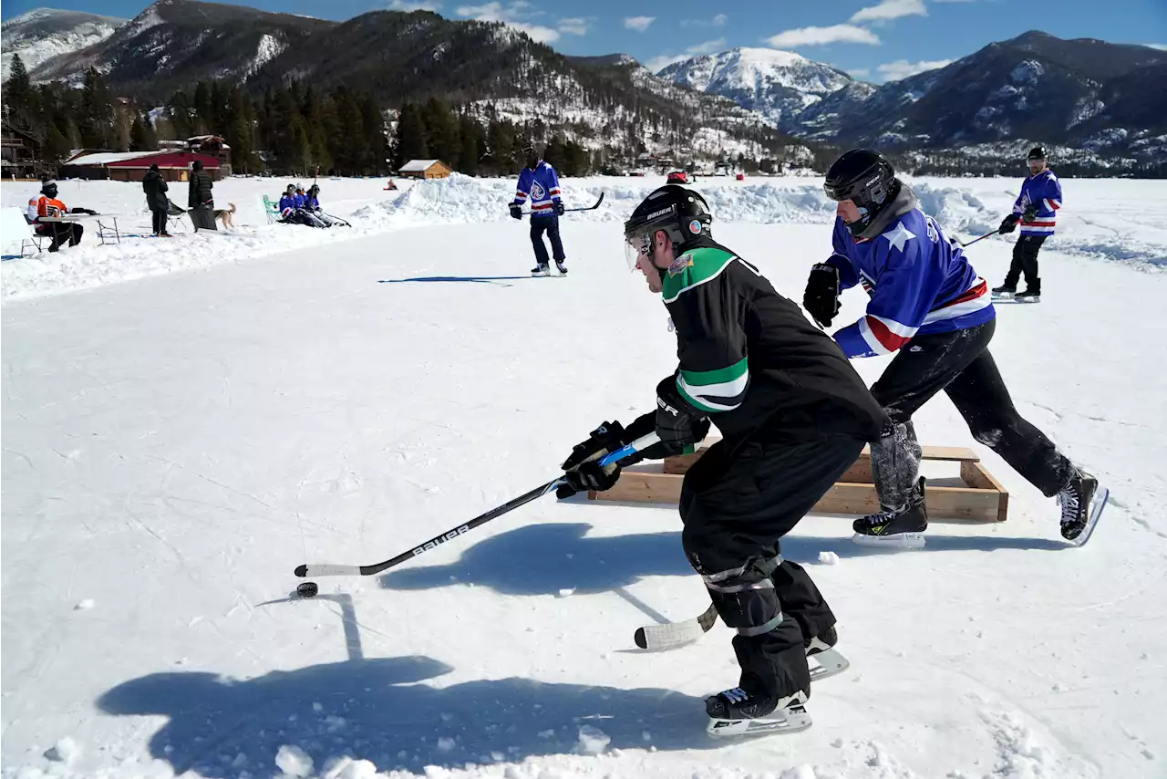 As Earth Warms, Less Ice Covers the North American Lakes