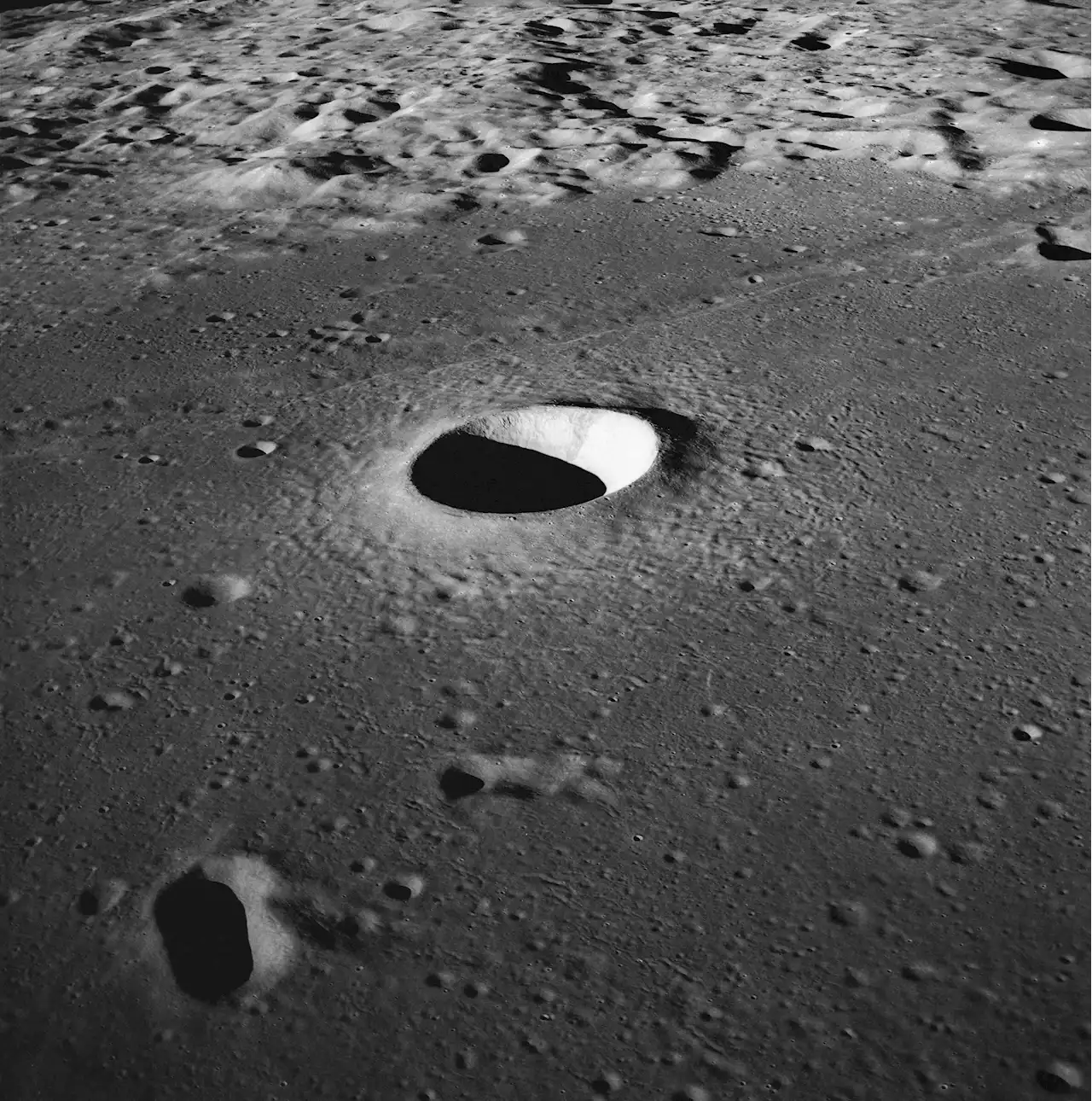 Scientists think an old rocket just hit the Moon going 5,800 mph