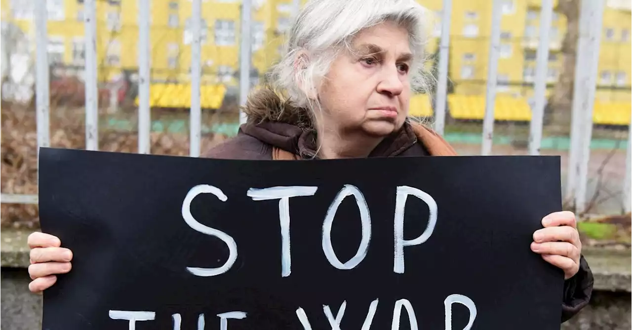 Pro-Russia Serbs march in Belgrade as country treads ever finer line between East and West