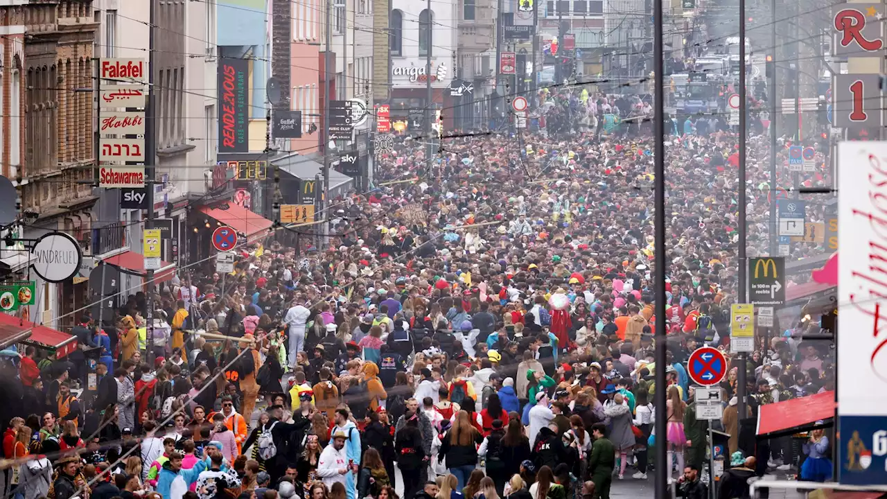 Hohe Corona-Zahlen nach Karneval in Köln