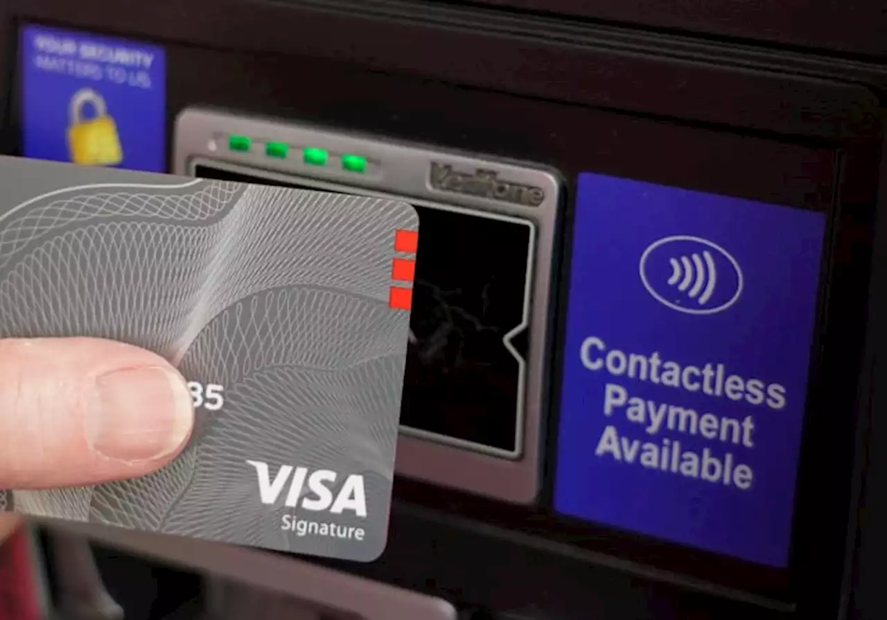 Visa lowers merchant credit fees for small businesses