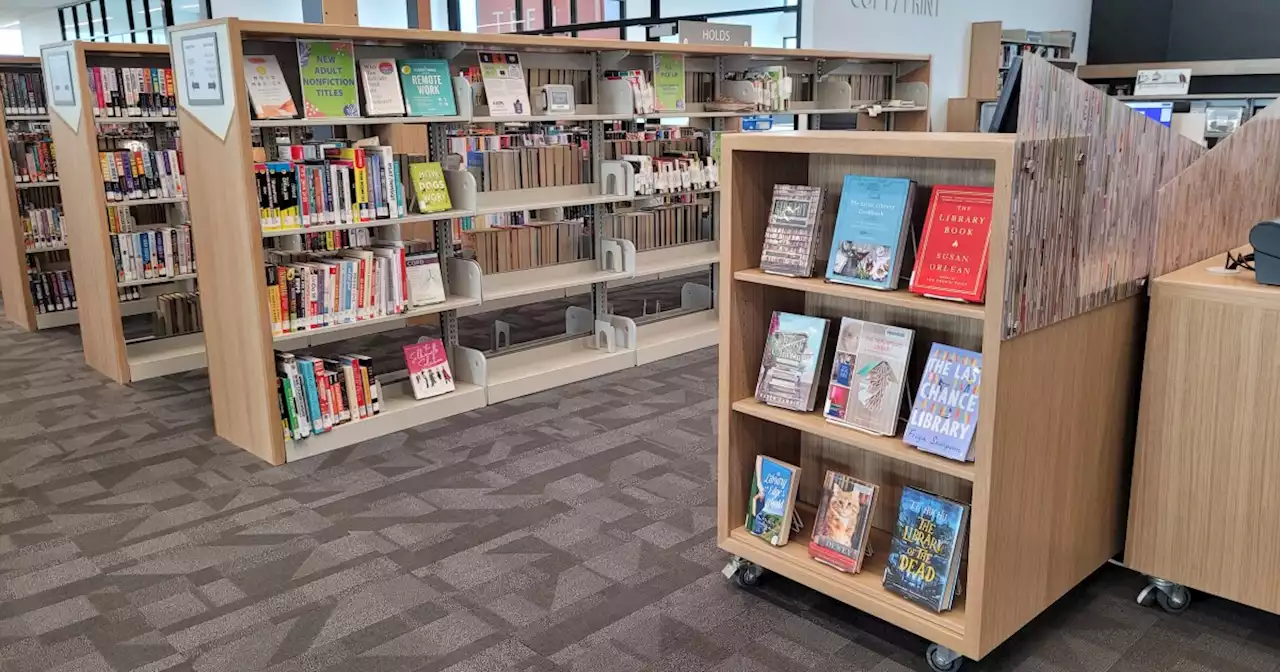 New library opens in Whiteland