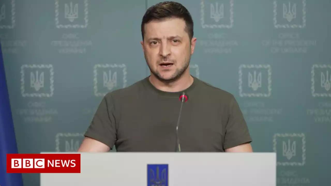 War in Ukraine: Zelensky urges Ukrainians to go on the offensive