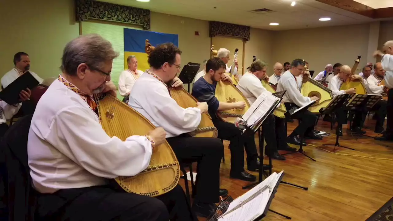 Ukrainian identity celebrated with unique instrument called the bandura (video)