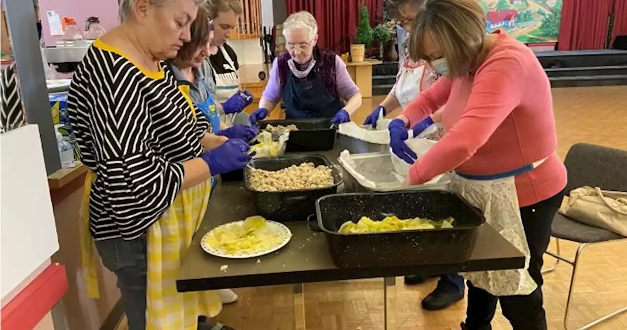 “This church was built from women making perogies”: Calgarians serve up support for Ukraine | Globalnews.ca