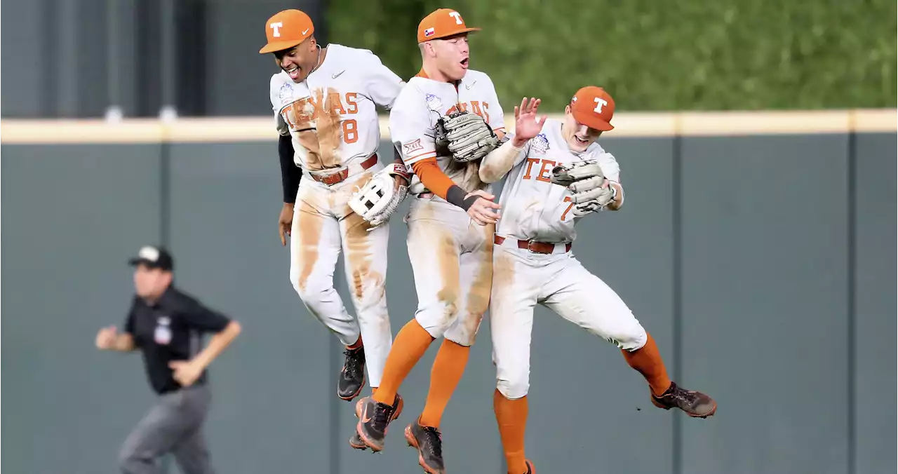 Texas beats LSU in College Classic to remain undefeated