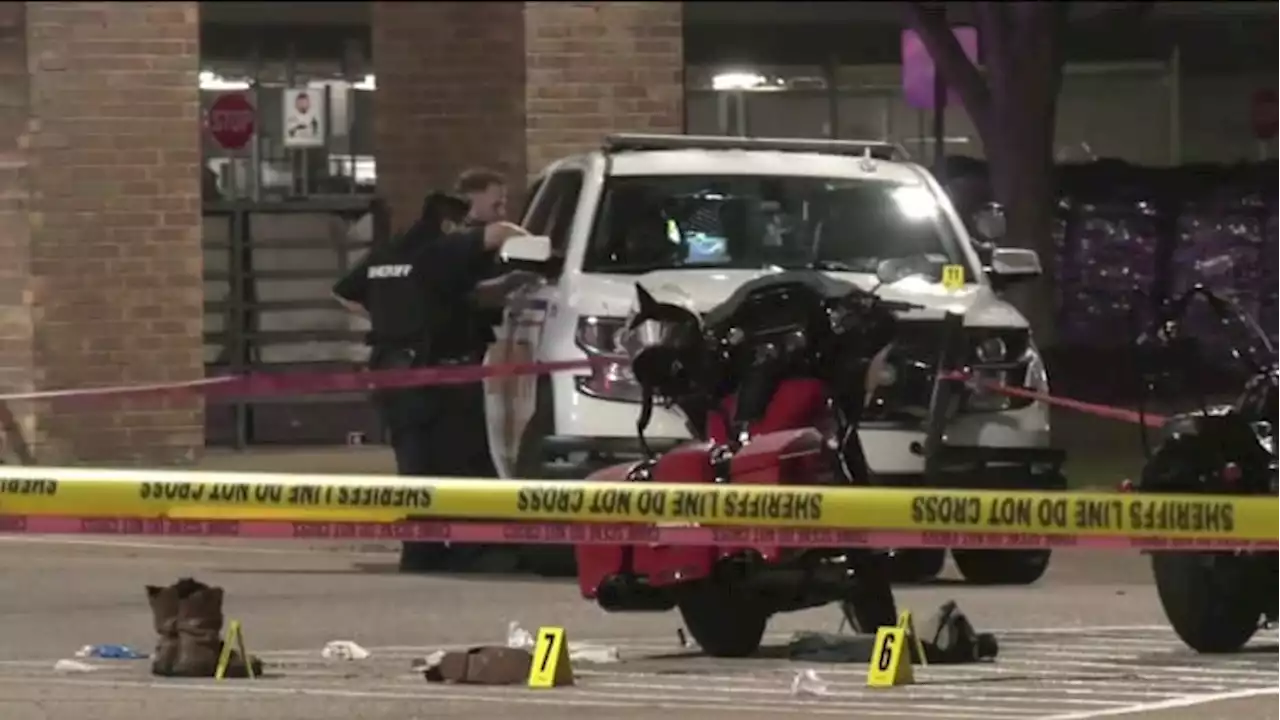 HCSO: Motorcyclist dead after drive-by shooting outside N. Harris County restaurant