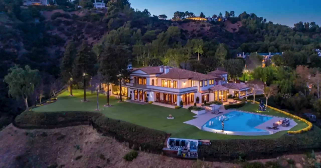 Real Estate newsletter: Drake and Adele both buy mansions