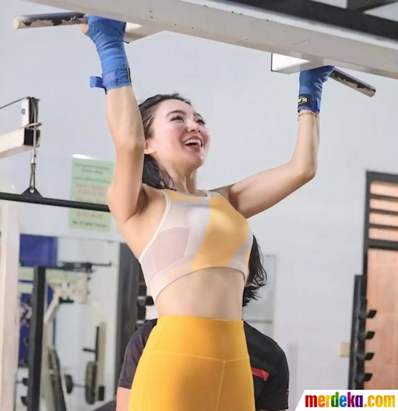 Foto : Potret Cantik Wika Salim Sedang Nge-Gym, Netizen Rela Ingin Mencium Ketiaknya | merdeka.com