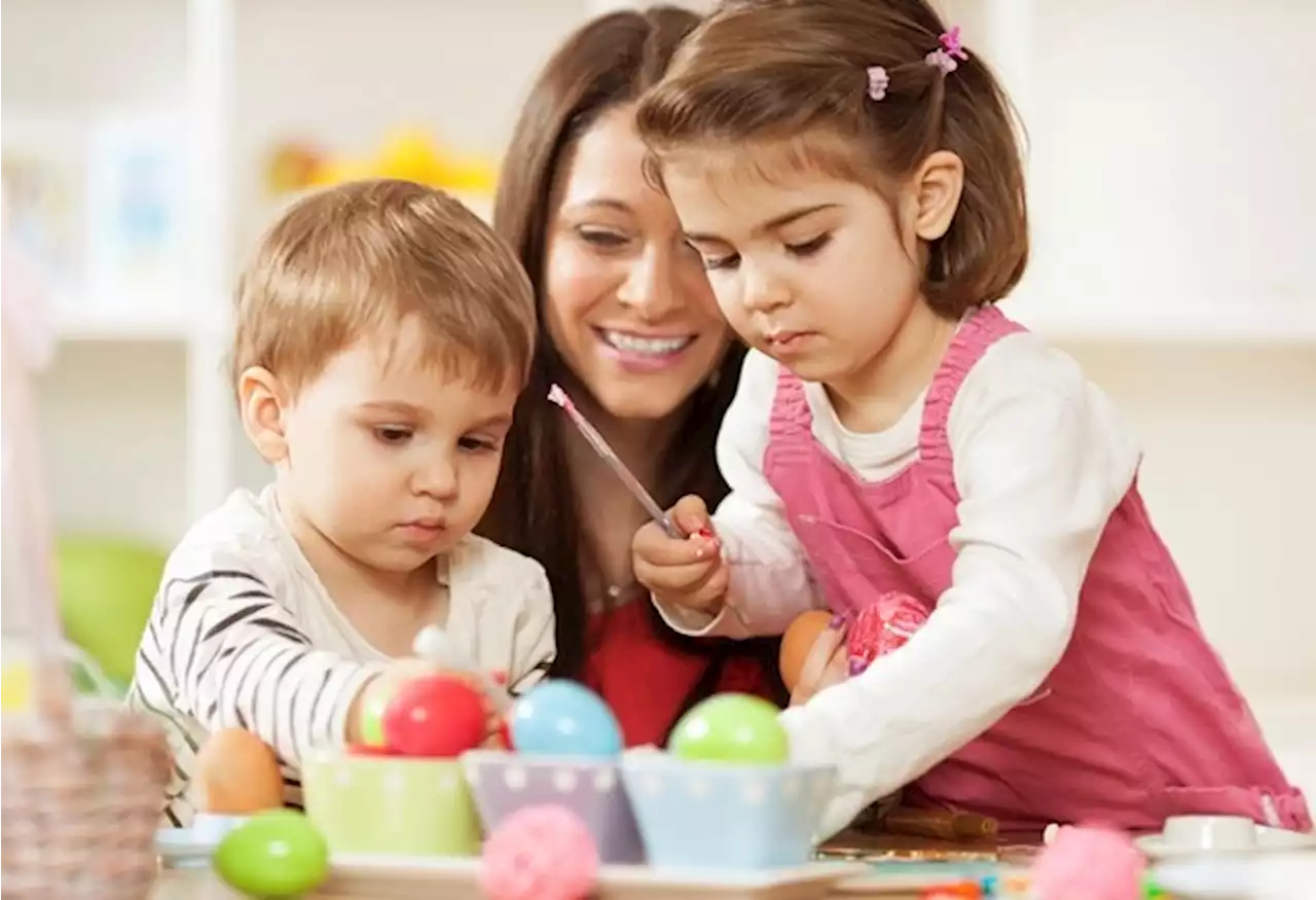 25 egg-cellent Easter crafts for kids