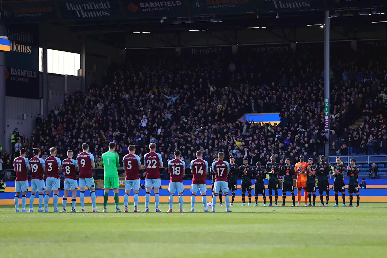 'It's not the moment to do this' - Thomas Tuchel says Chelsea fans wrong to chant Russian owner Roman Abramovich's name during Ukraine show of support