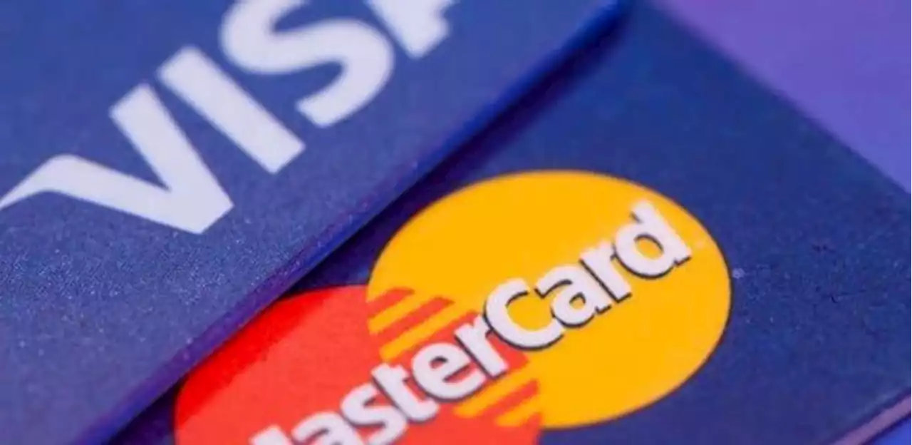 Após pressão, Visa e Mastercard suspendem operações na Rússia
